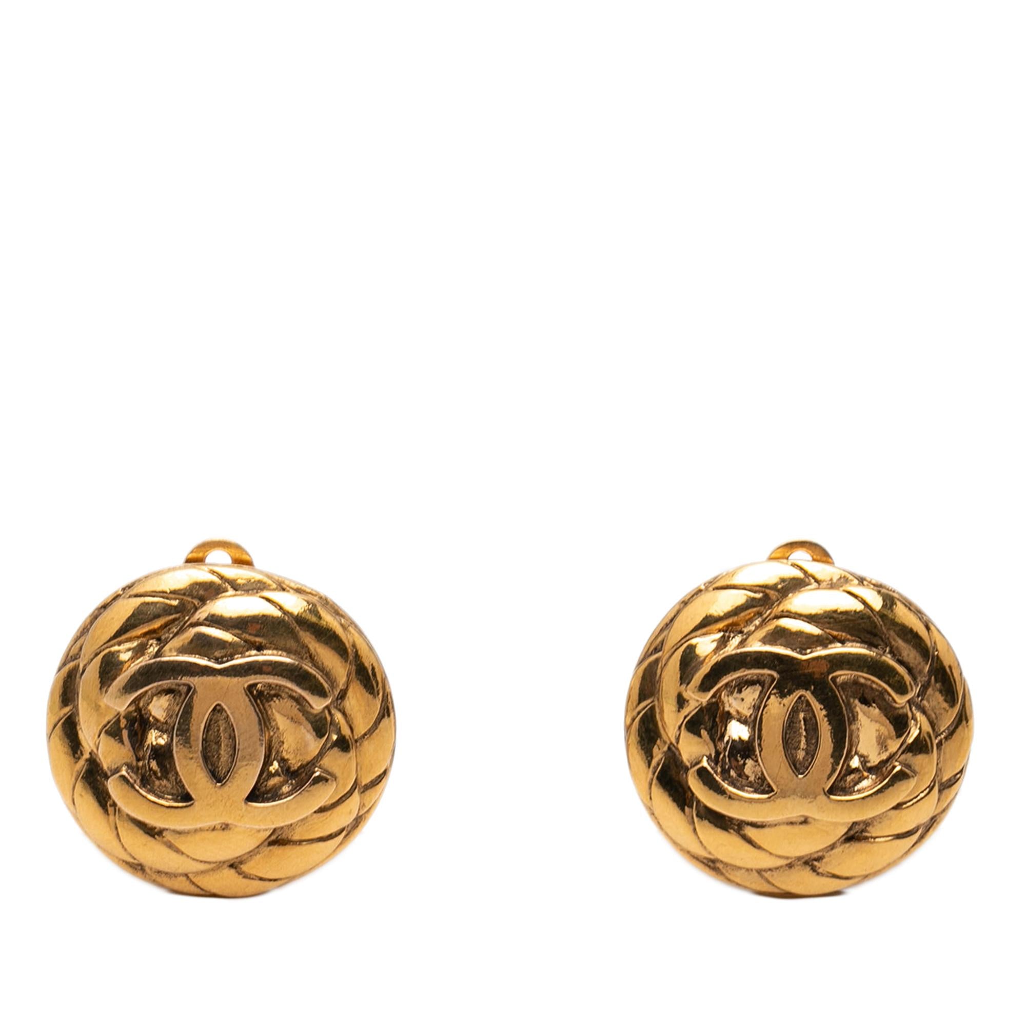 Chanel CC Gold Plated Quilted Round Clip On Earrings