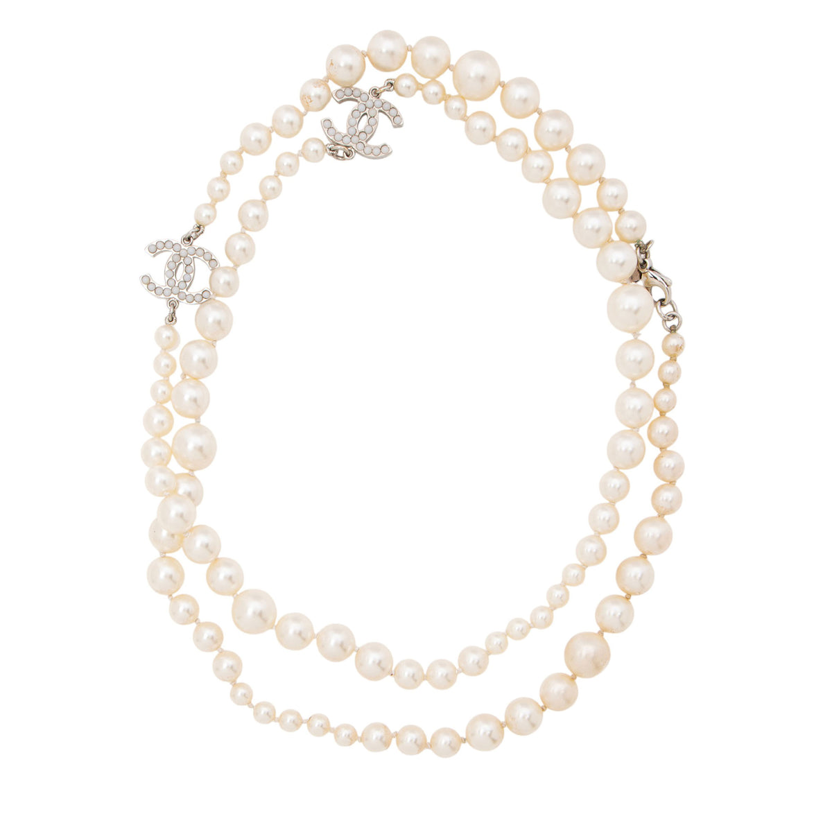 Chanel CC Graduated Pearl Necklace