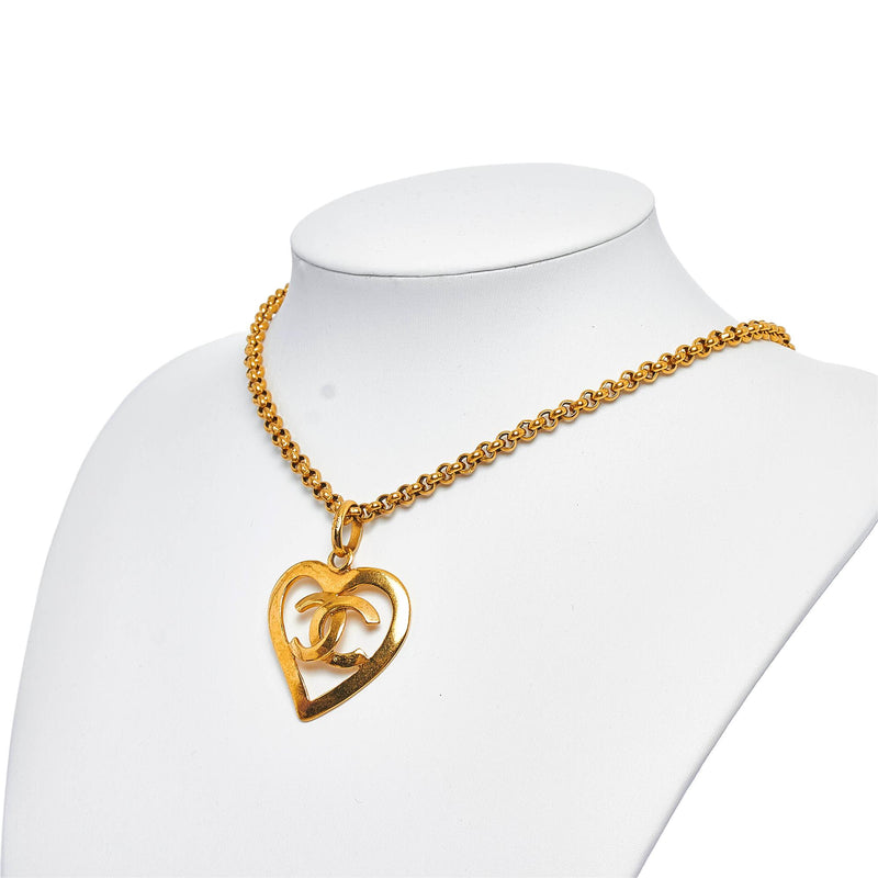 Chanel Womens CC Large Heart Pendant Chain Necklace