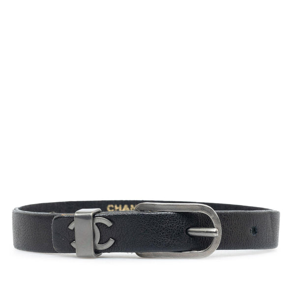 Chanel CC Leather Bracelet (SHG-PtZcIU)