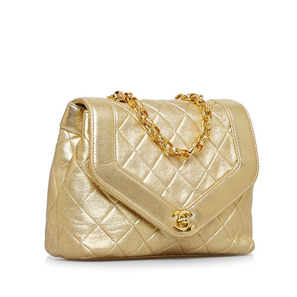 Chanel CC Lambskin Leather Shoulder Bag (SHG-34533) – LuxeDH