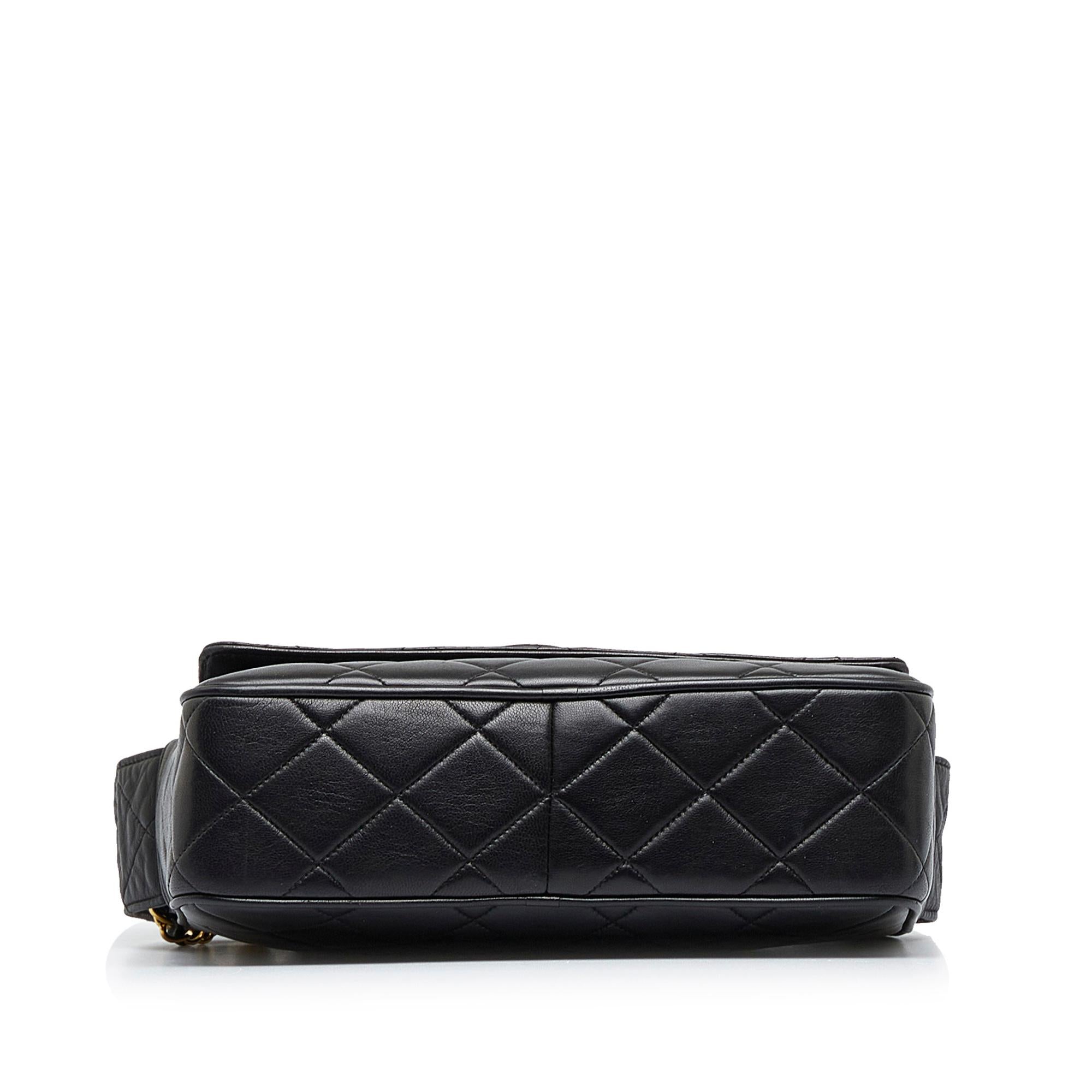Chanel CC Matelasse Tassel Camera Bag (SHG-Emp6IH)