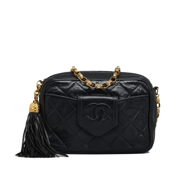 Chanel CC Matelasse Tassel Camera Bag (SHG-Y2qSSV)