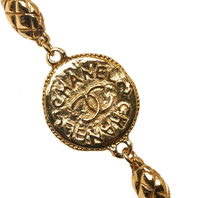 Chanel CC Medallion Necklace (SHG-dAzCeX)