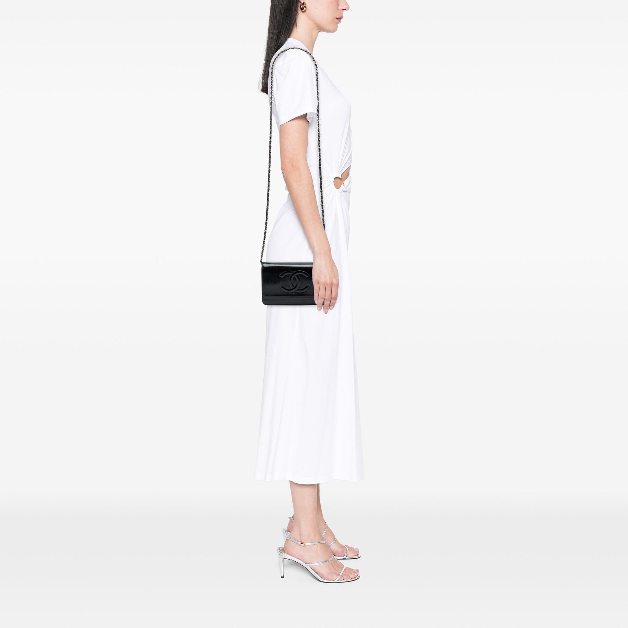 Chanel CC Patent Caviar Wallet On Chain