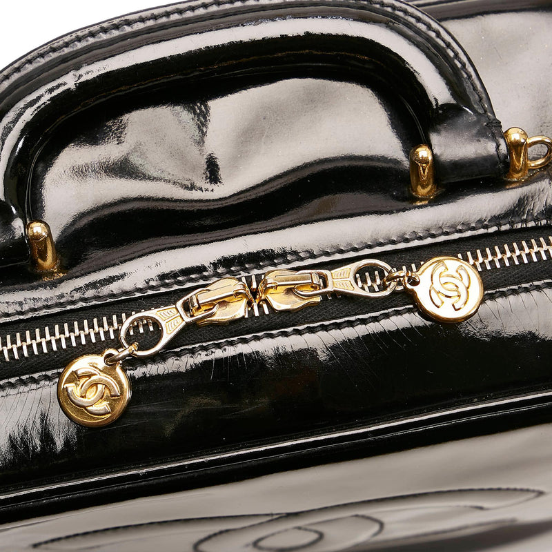 Chanel Vintage Black Caviar CC Timeless Vanity Case Gold Hardware