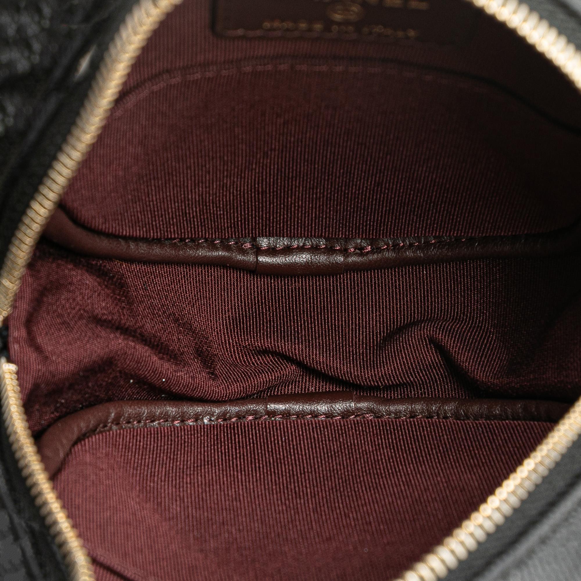 Chanel CC Quilted Caviar Round Clutch With Chain