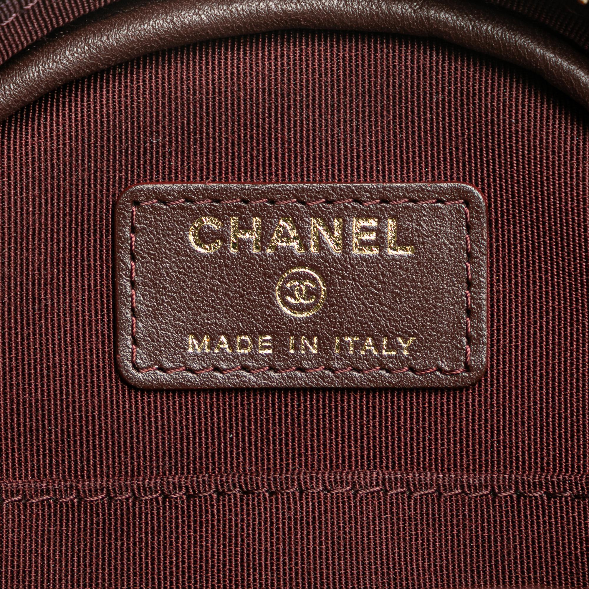 Chanel CC Quilted Caviar Round Clutch With Chain