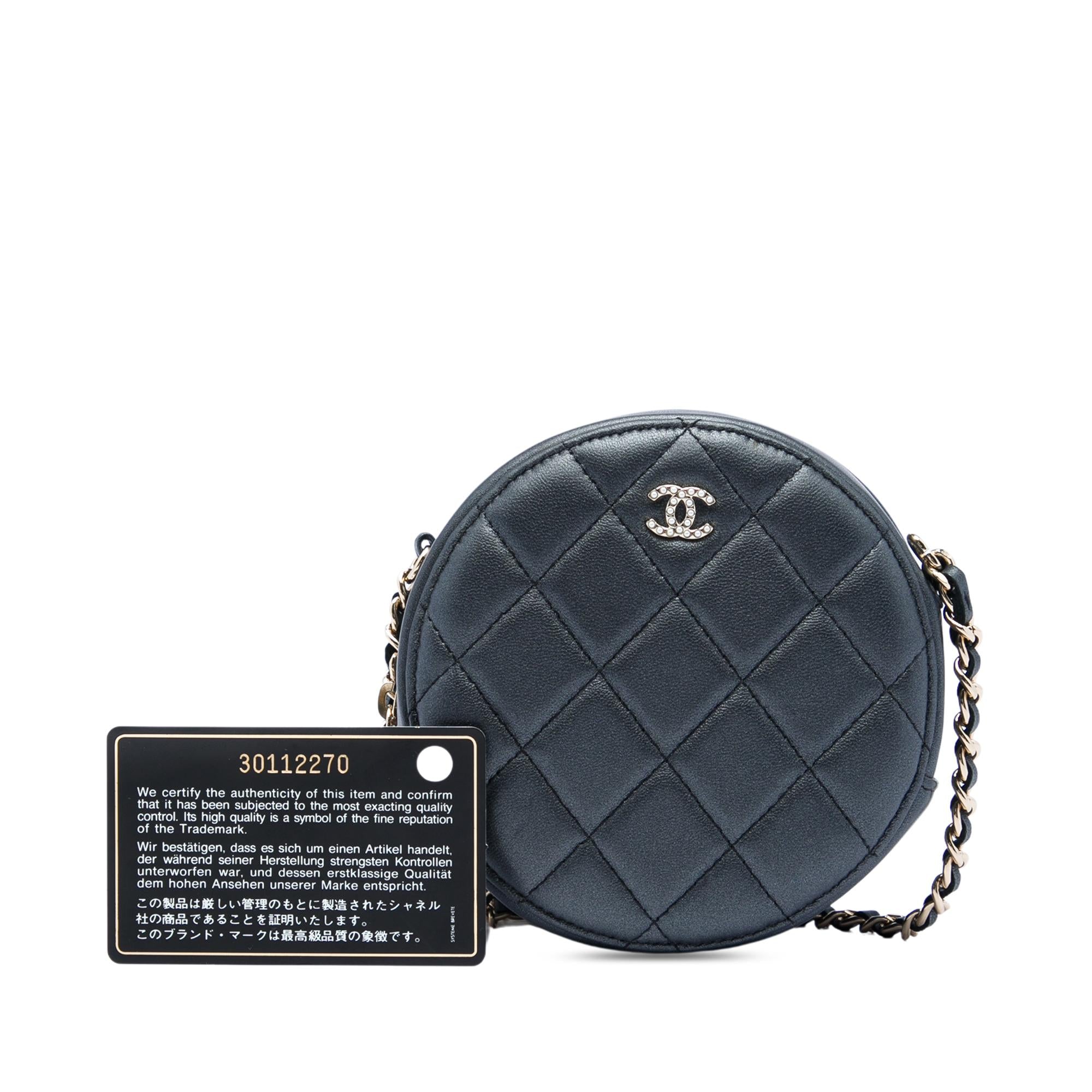 Chanel CC Quilted Iridescent Lambskin Pearl Round Clutch with Chain