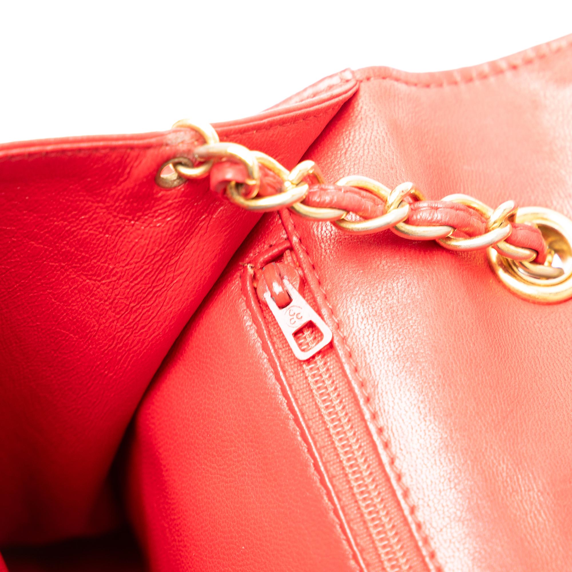 Chanel CC Quilted Lambskin Full Flap (SHG-sF6Lle)