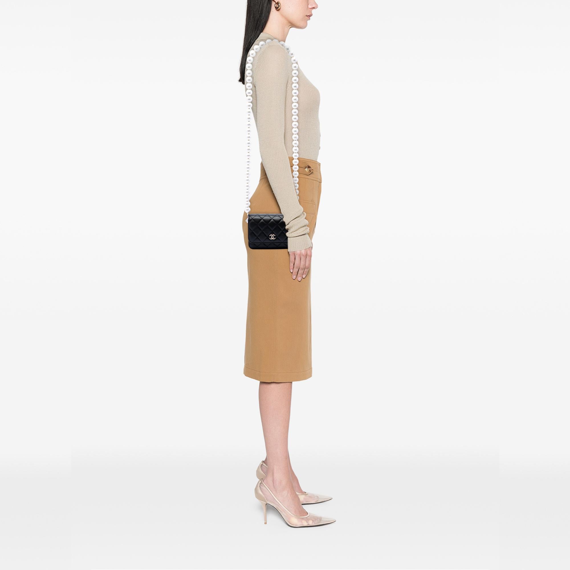 Chanel CC Quilted Lambskin Maxi Pearl Chain Strap