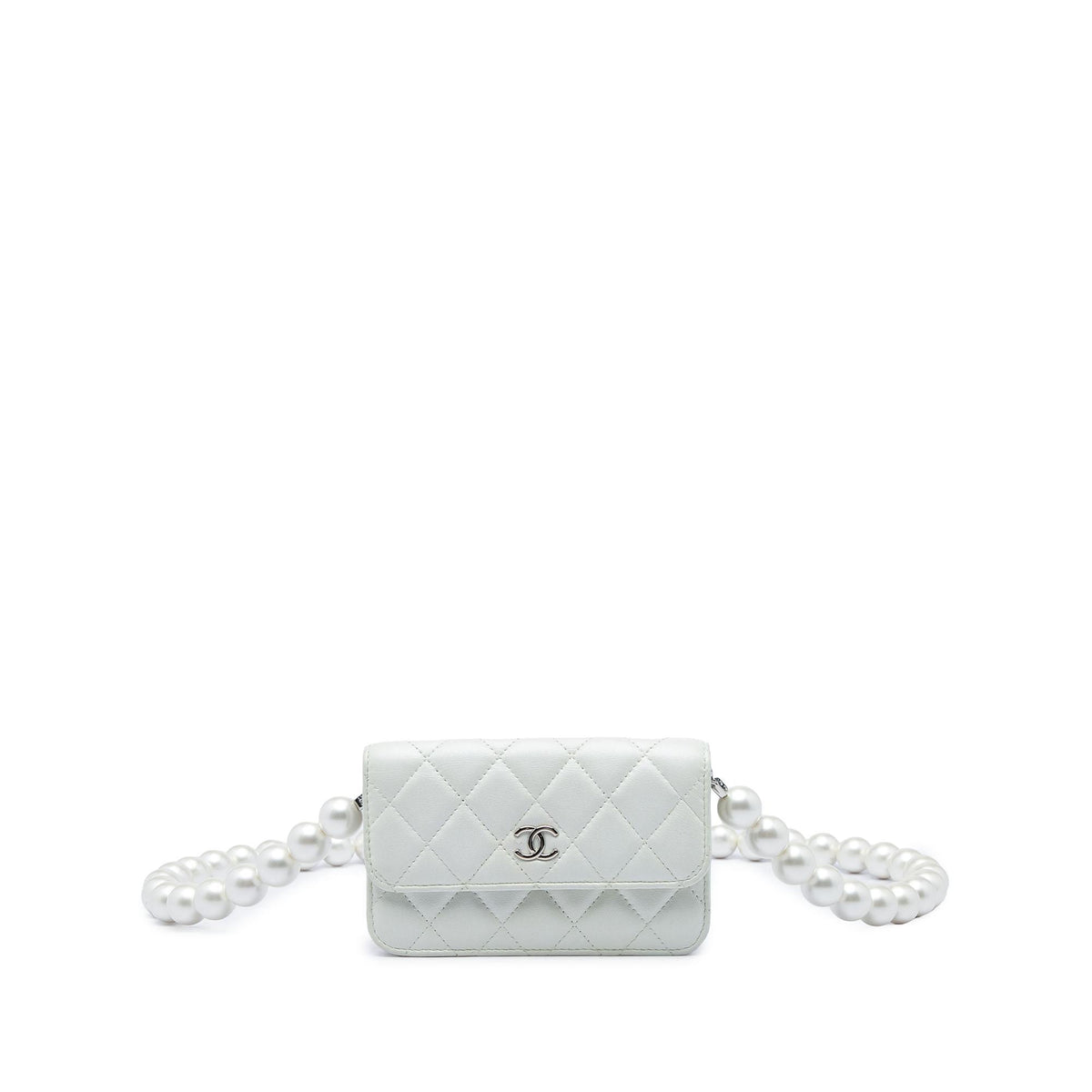 Chanel CC Quilted Lambskin Maxi Pearl Chain Strap