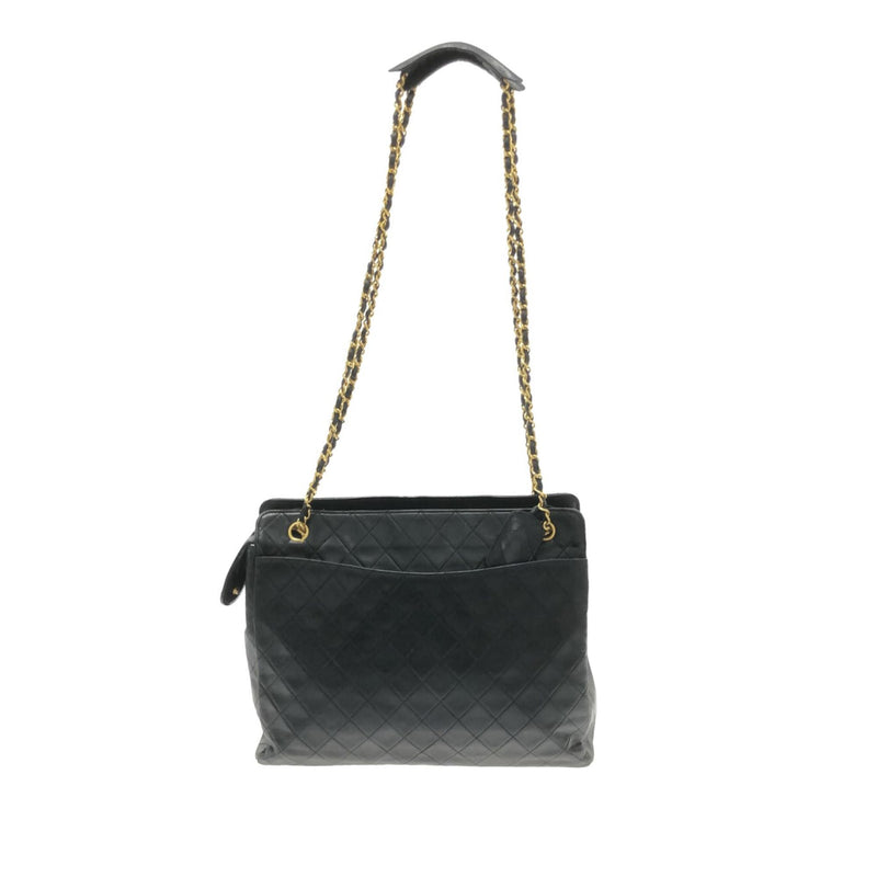 Chanel CC Quilted Lambskin Pocket Tote (SHG-0UXCKM)