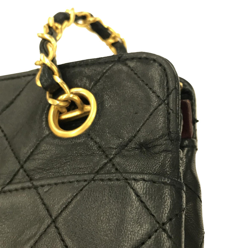 Chanel CC Quilted Lambskin Pocket Tote (SHG-0UXCKM)