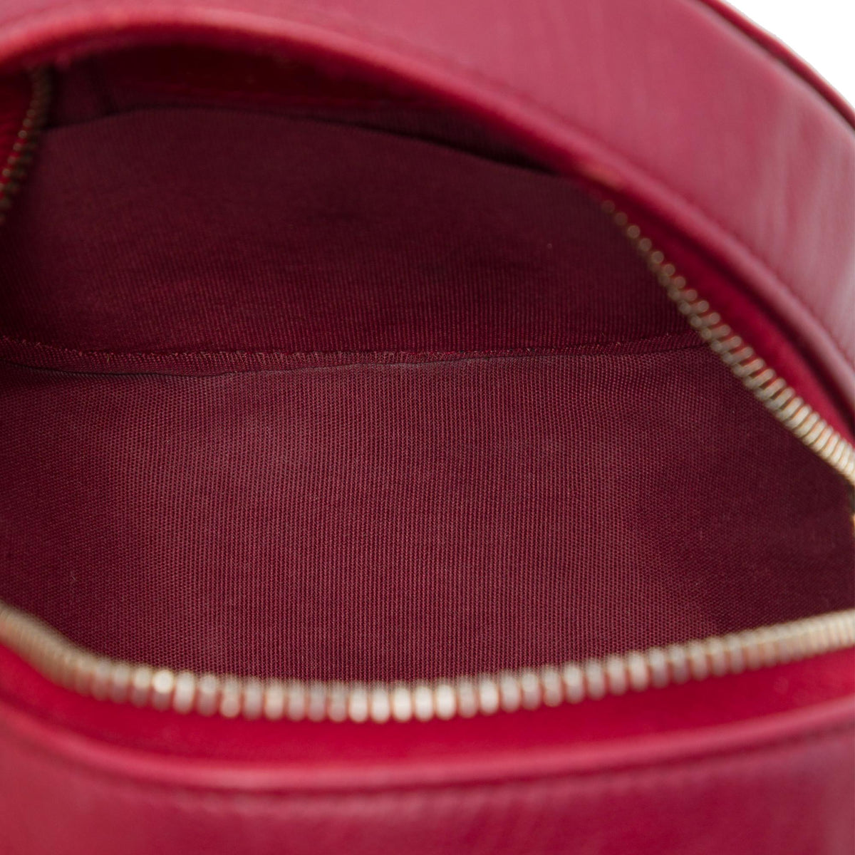 Chanel CC Quilted Lambskin Round Clutch with Chain