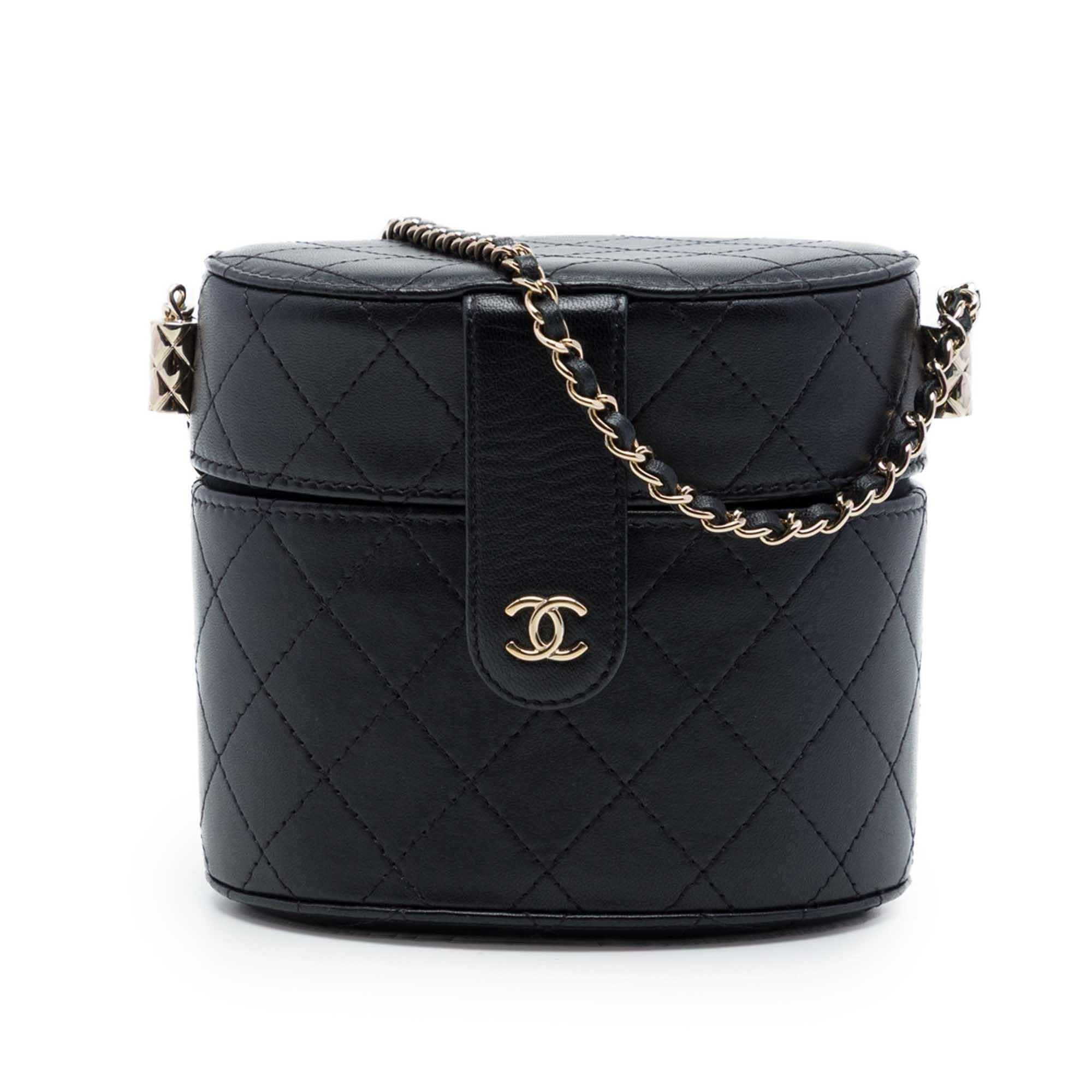Chanel CC Quilted Lambskin Round Vanity Clutch With Chain