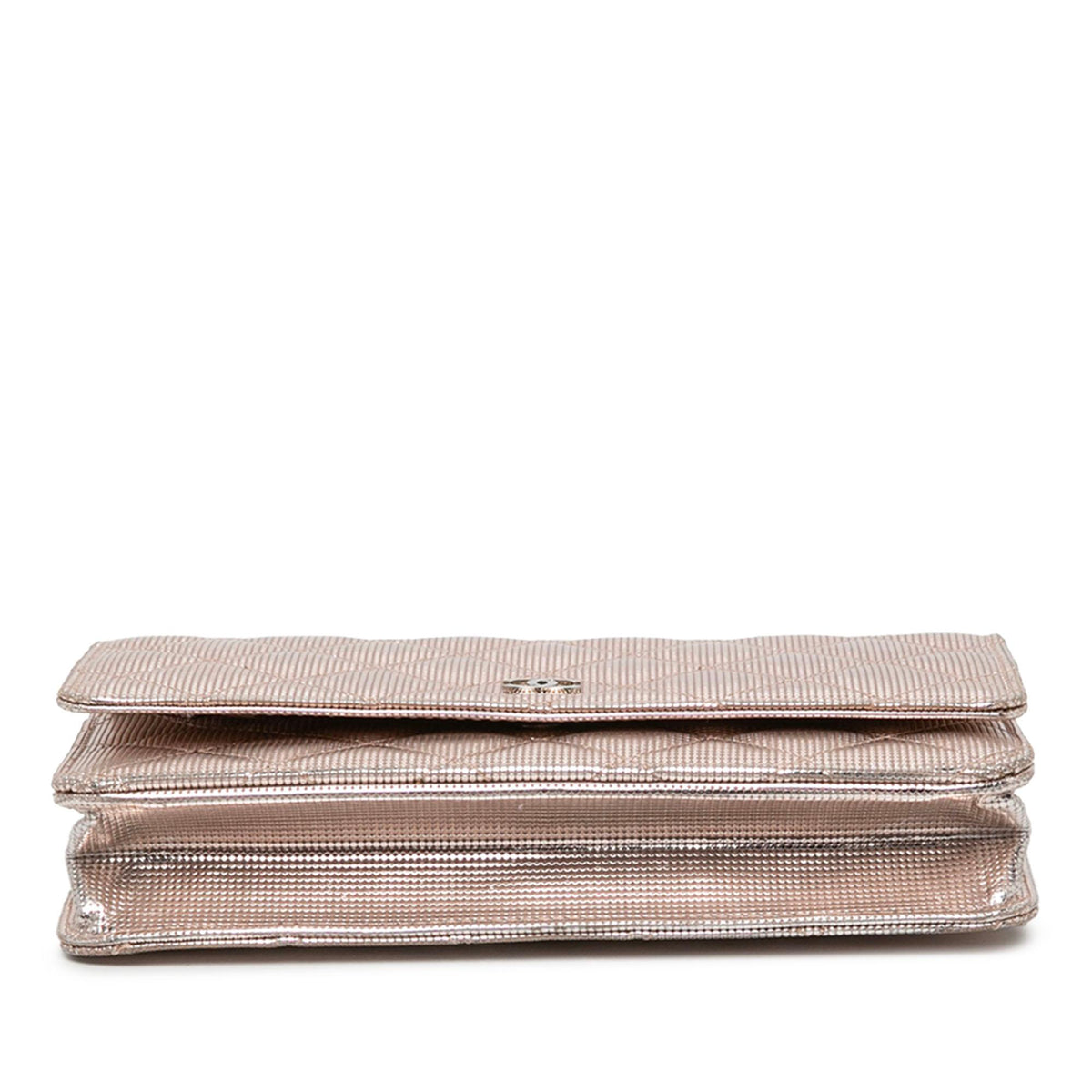 Chanel CC Quilted Metallic Calfskin Pixel Effect Wallet On Chain