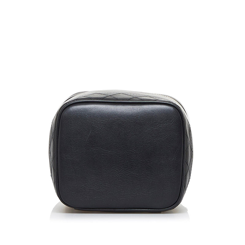Chanel CC Vanity Bag (SHG-lyCpfq) – LuxeDH