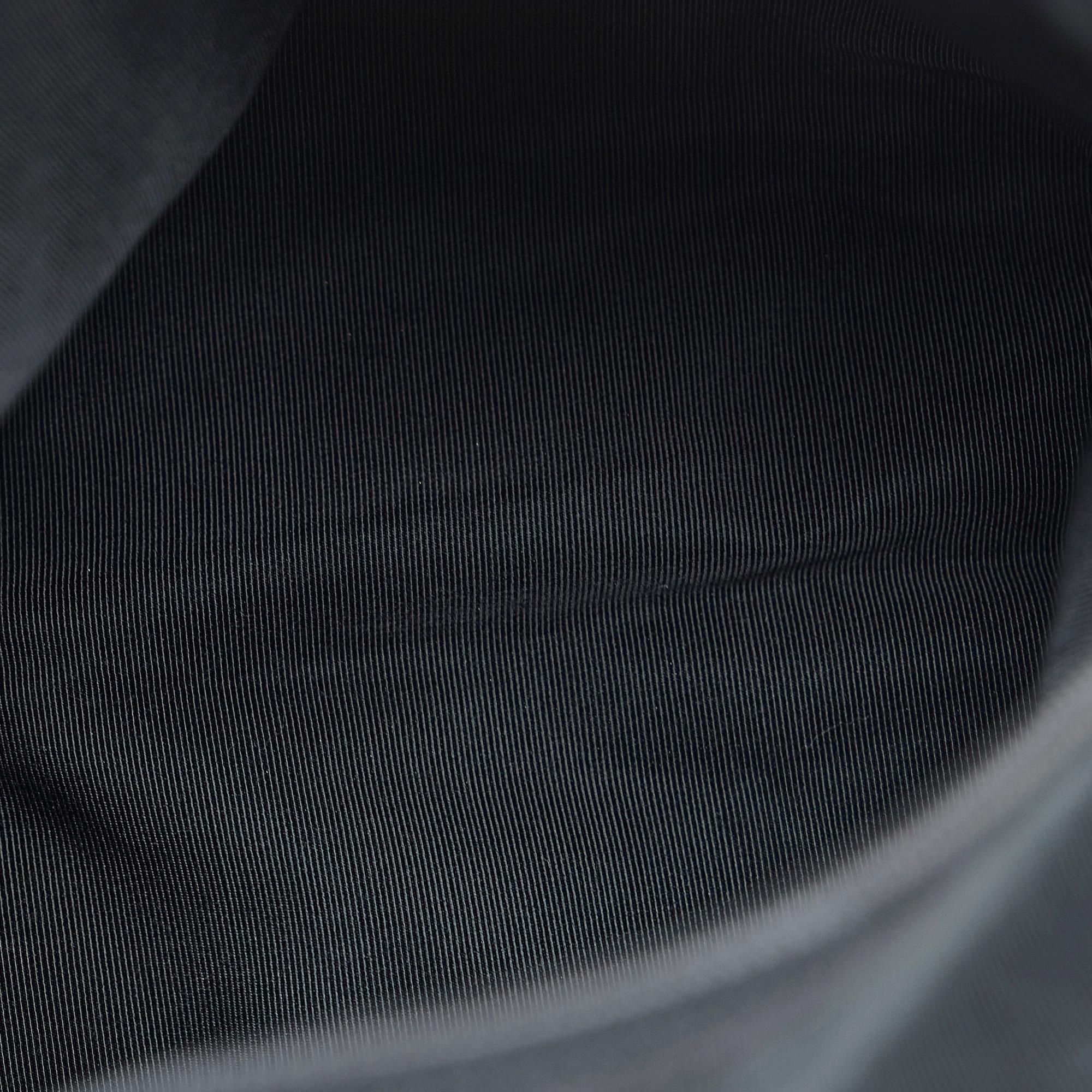 Chanel CC Wild Stitch Handbag (SHG-vbWh5u)