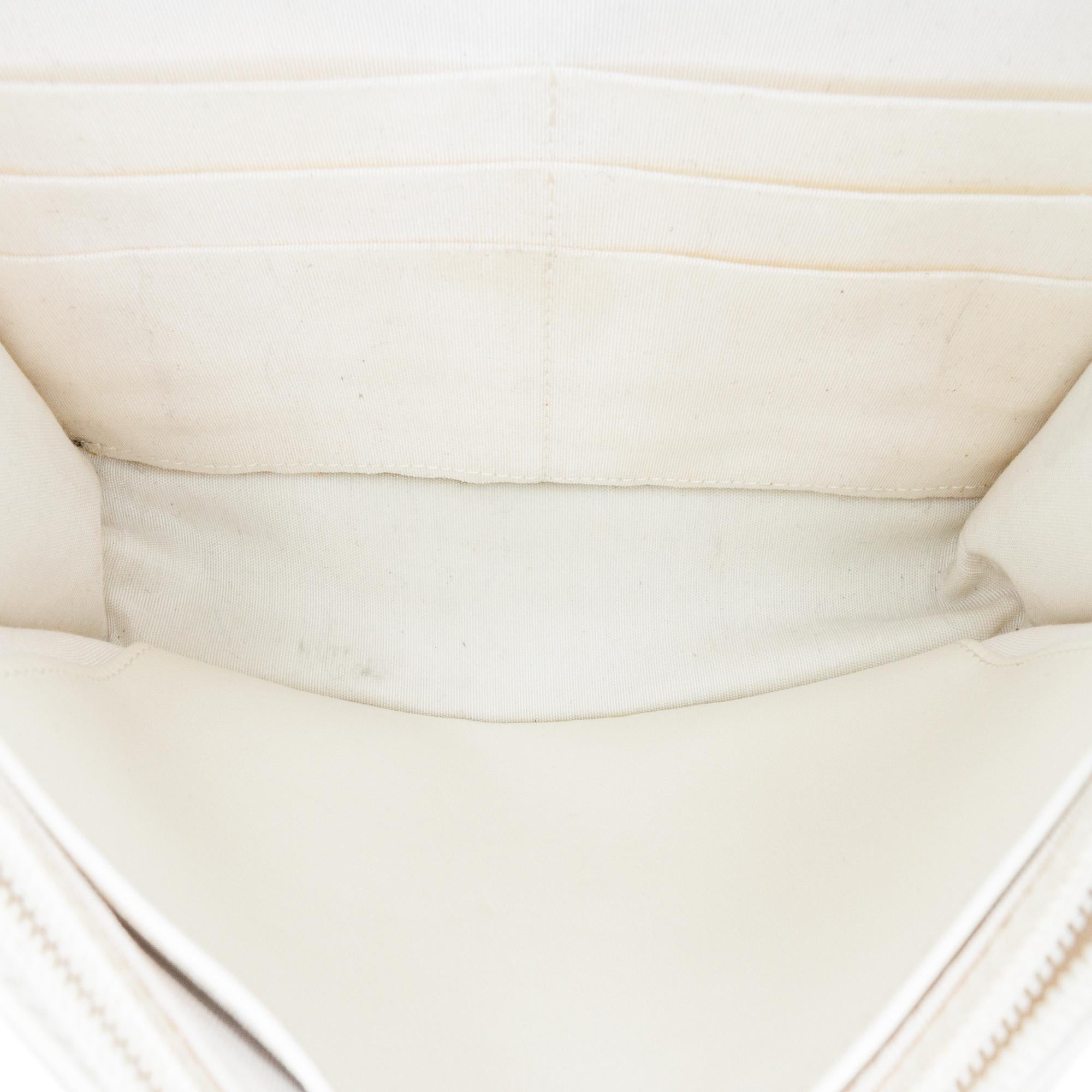 Chanel Calfskin Crochet 19 Wallet On Chain