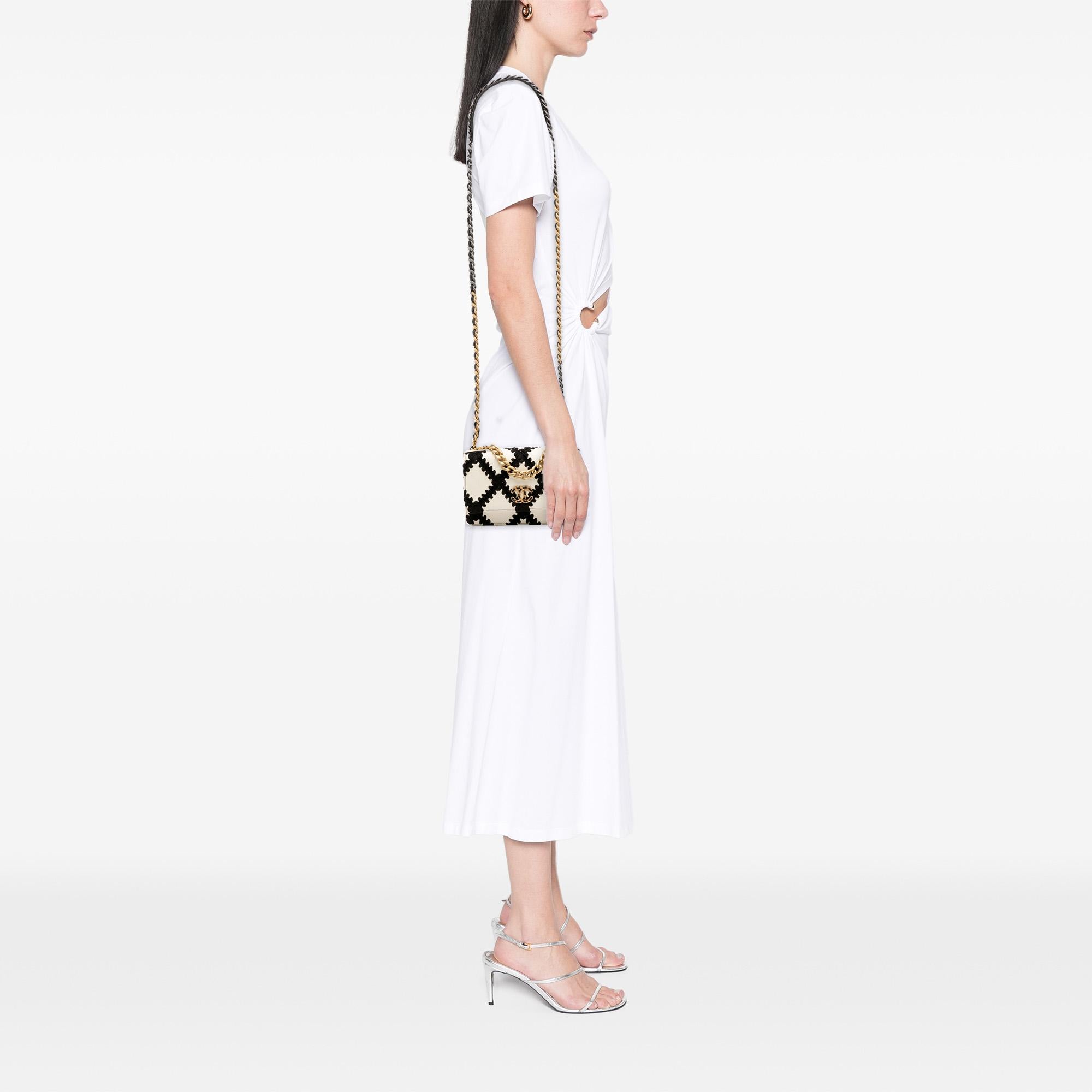 Chanel Calfskin Crochet 19 Wallet On Chain