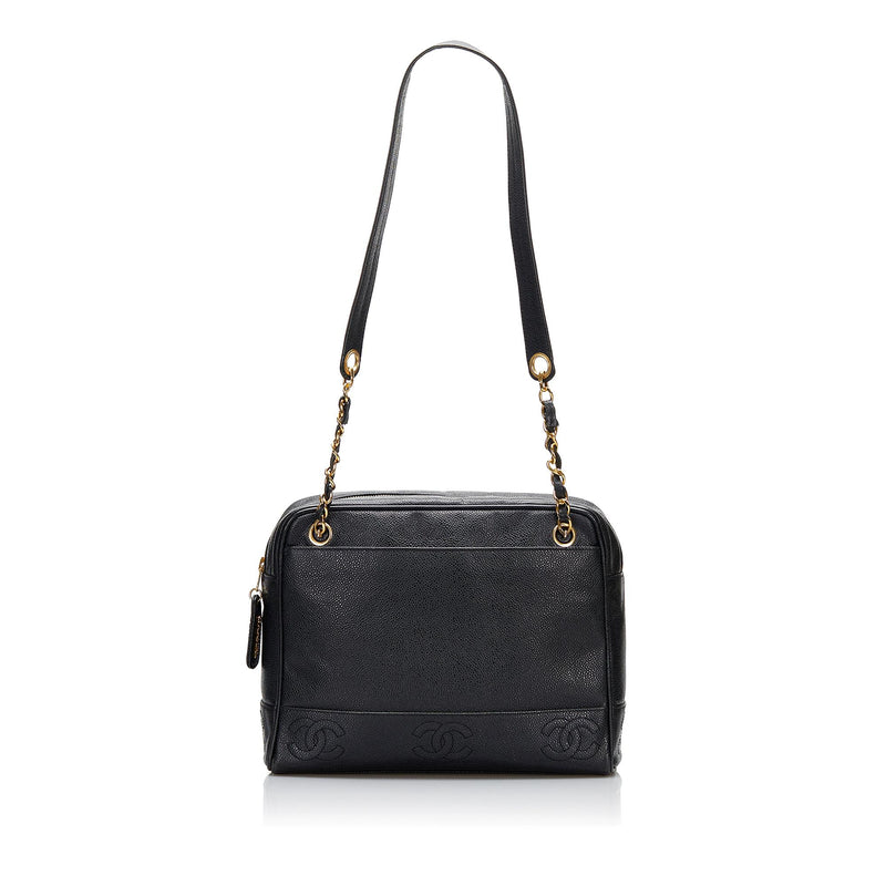 Chanel caviar cc shoulder bag black hotsell
