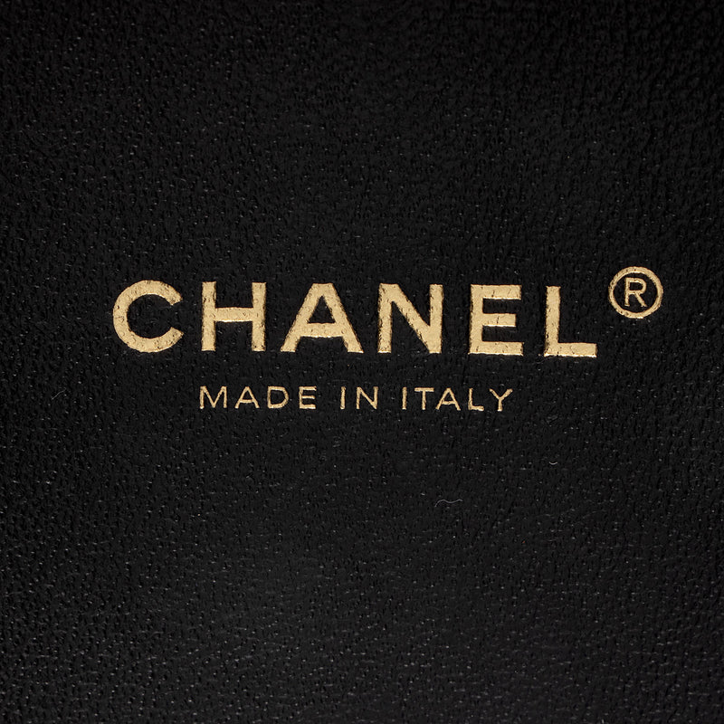 Chanel Caviar Leather CC Filigree Small Vanity Case (SHF-0Nks5y)