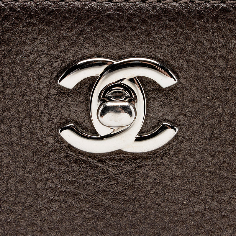 Chanel Caviar Leather Cerf Classic Executive Small Tote (SHF-15194)