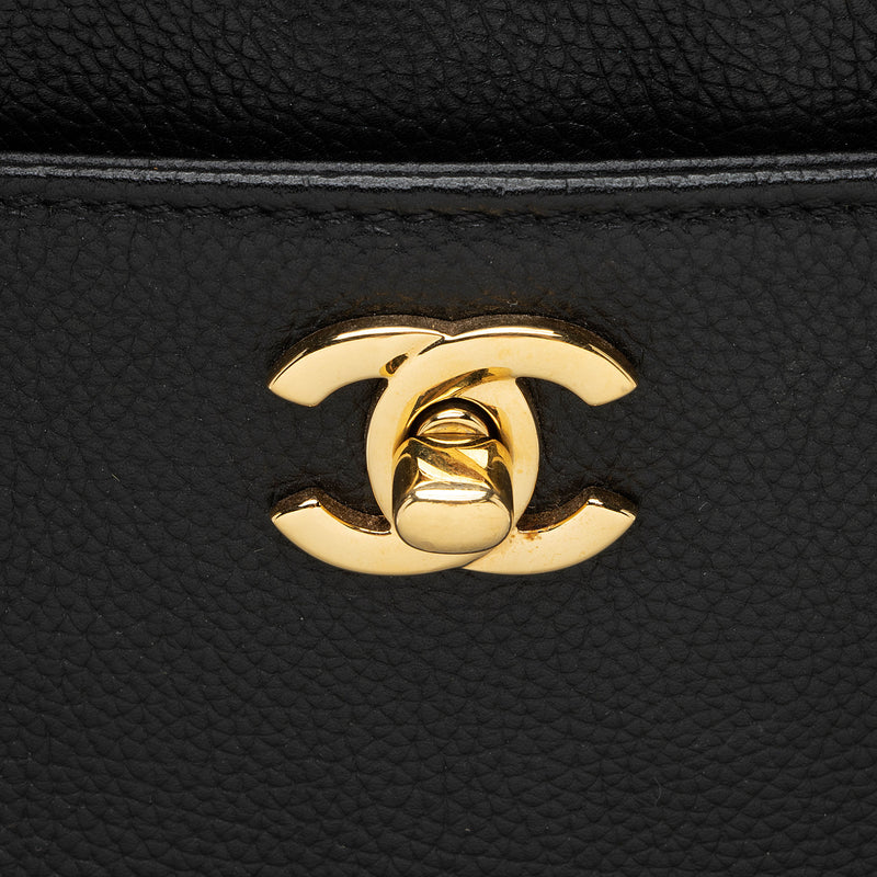 Chanel Caviar Leather Cerf Classic Executive Tote (SHF-vQMVxy)