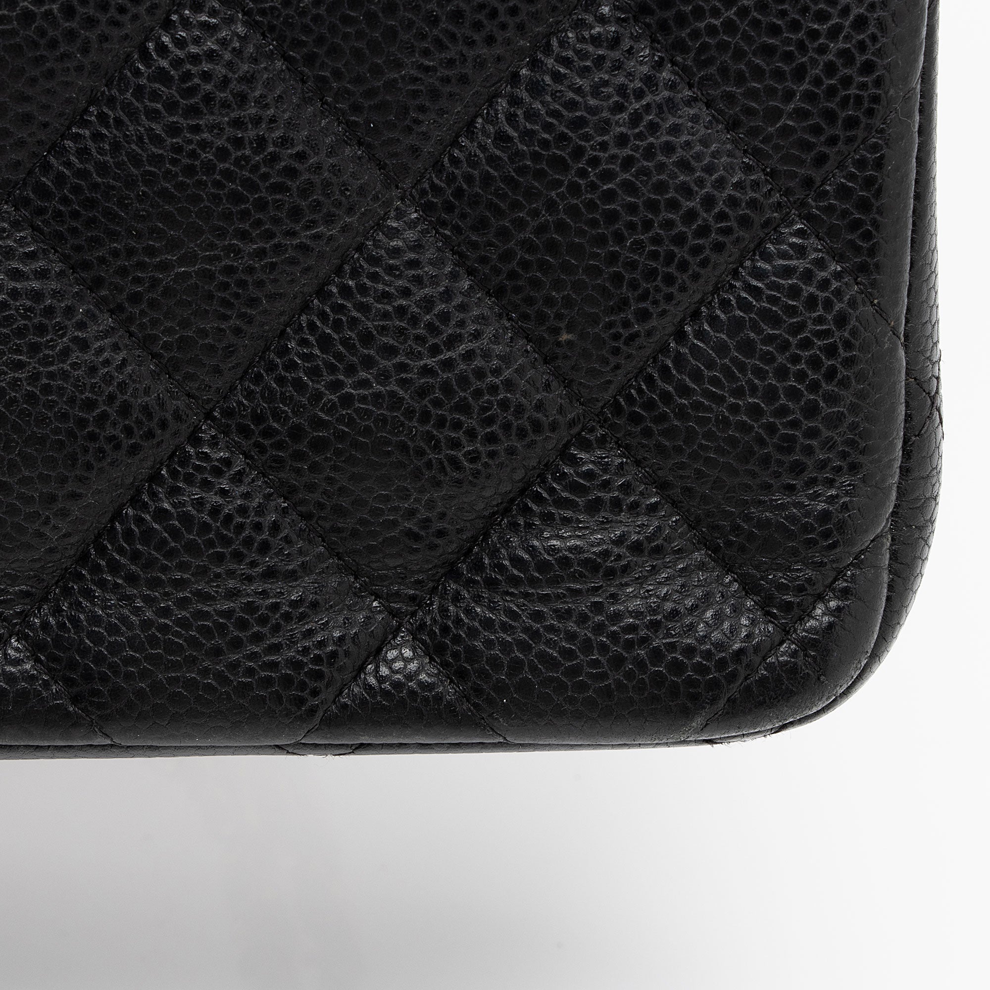 Chanel Caviar Leather Classic Jumbo Double Flap Bag (SHF-xAxzXd)