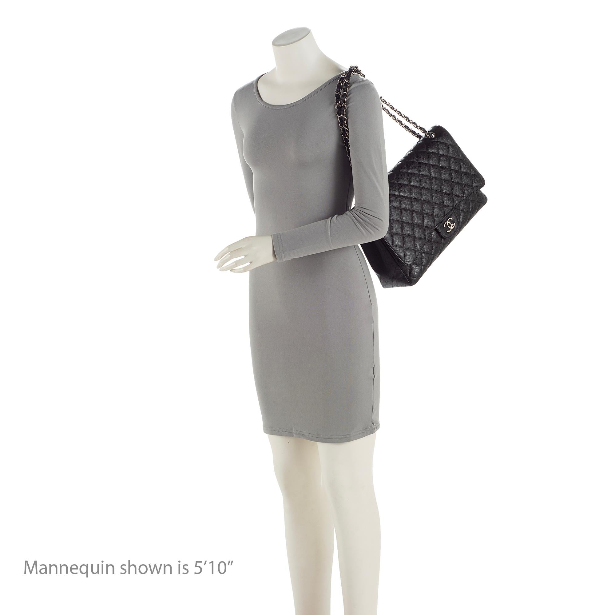 Chanel Caviar Leather Classic Maxi Single Flap Bag (SHF-tdUQSa)