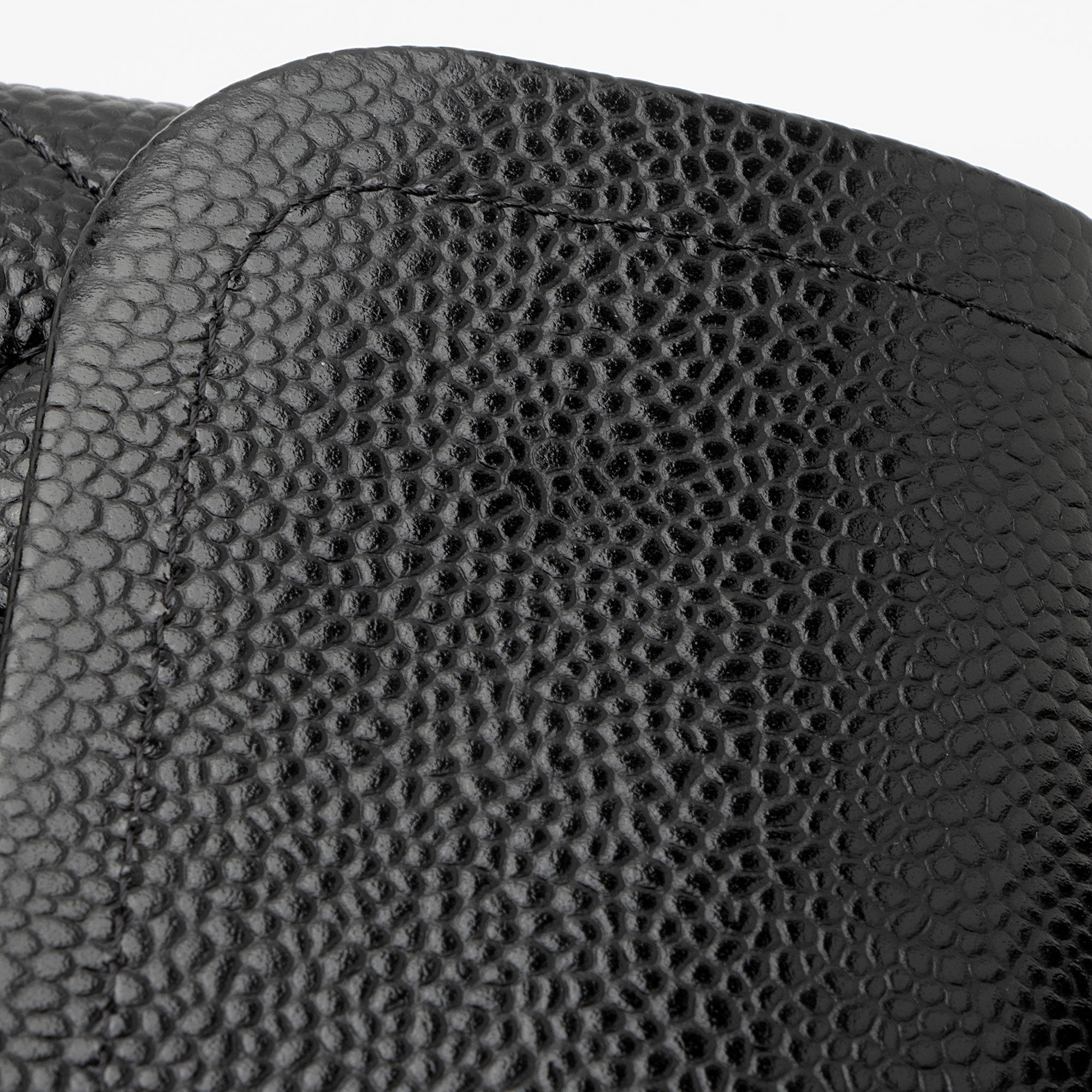 Chanel Caviar Leather Classic Medium Double Flap Bag (SHF-Xtaxo5)