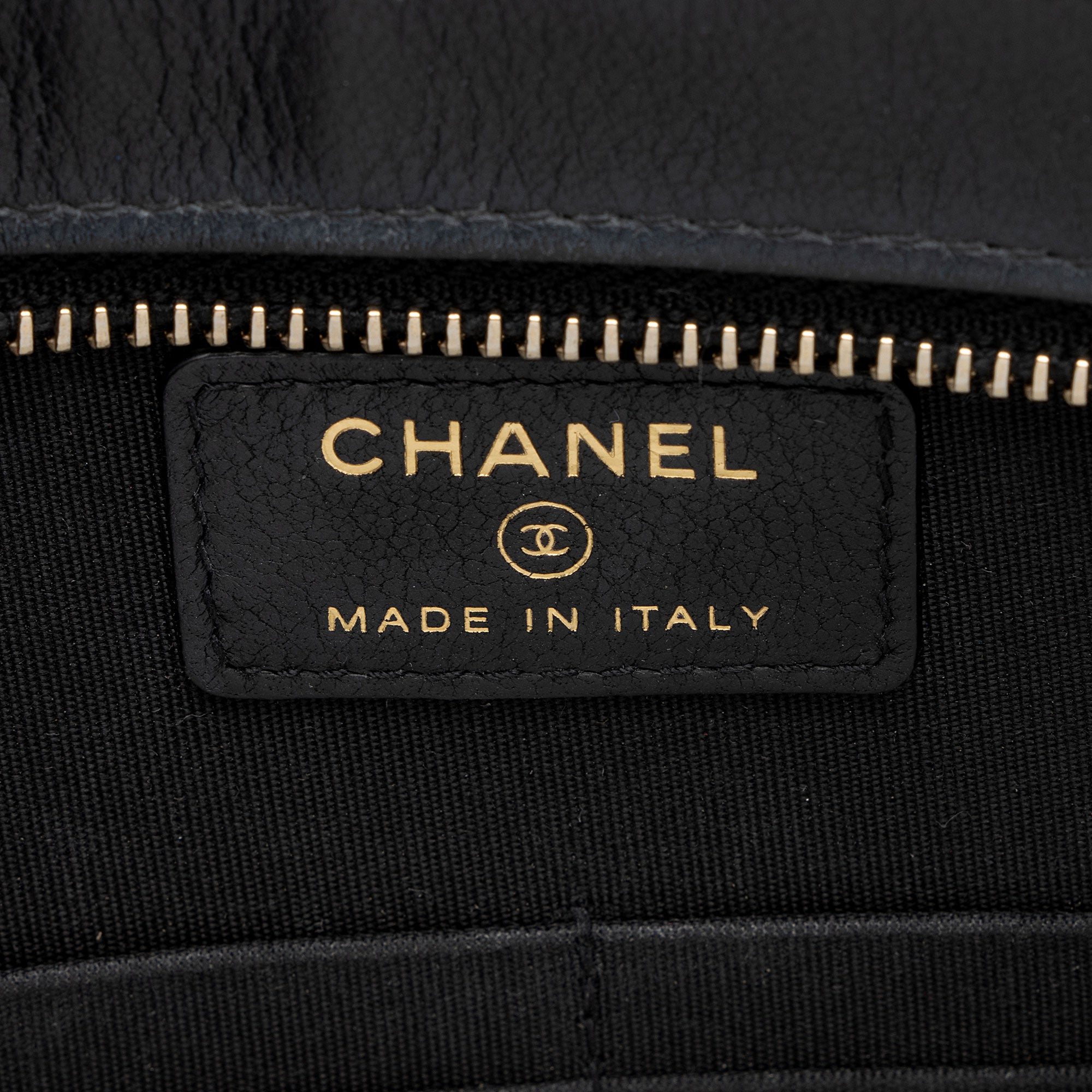 Chanel Caviar Leather Classic Trendy Pouch