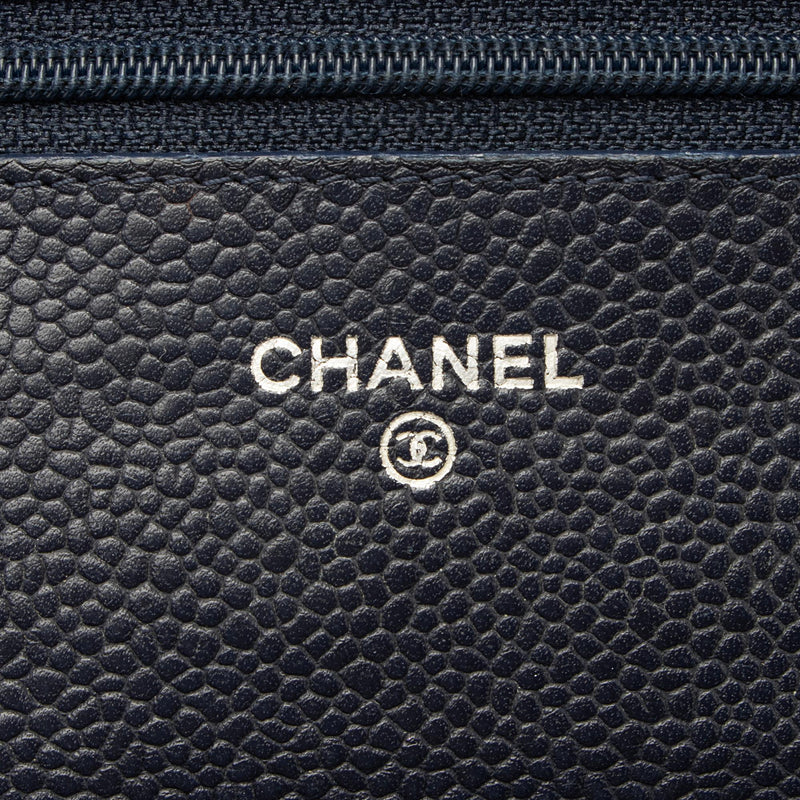 Chanel Caviar Leather CC Bifold Wallet (SHF-13833) – LuxeDH
