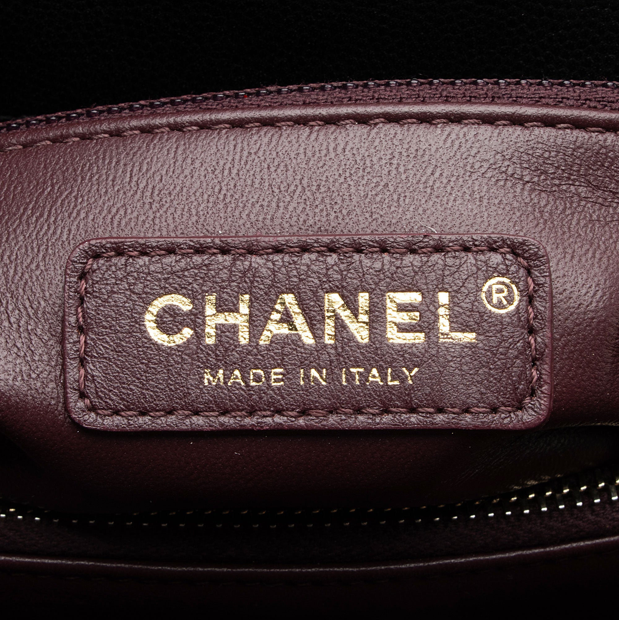 Chanel Caviar Leather Coco Top Handle Medium Flap Bag (SHF-xxvlCu)