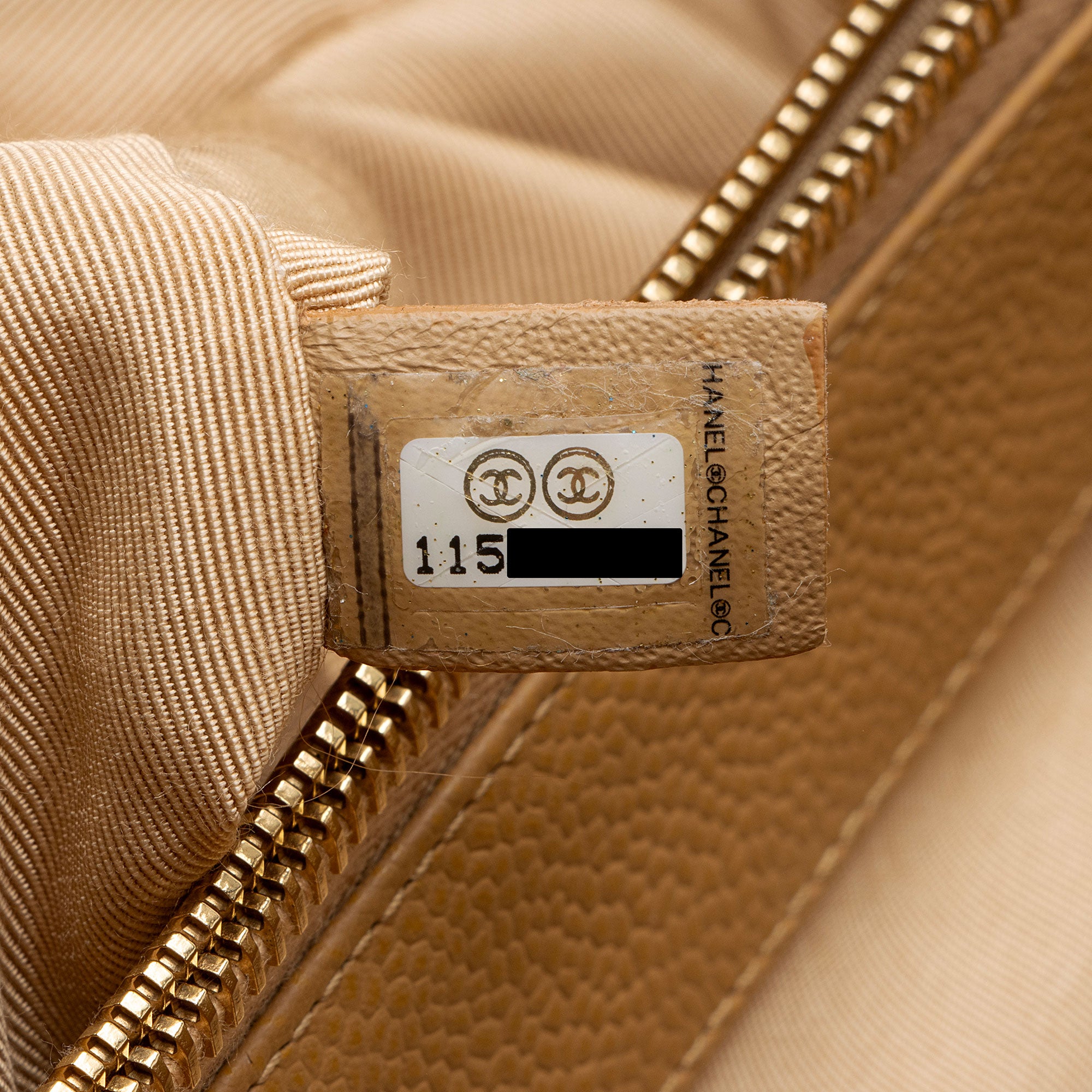 Chanel Caviar Leather Grand Shopping Tote (SHF-bjusbT)