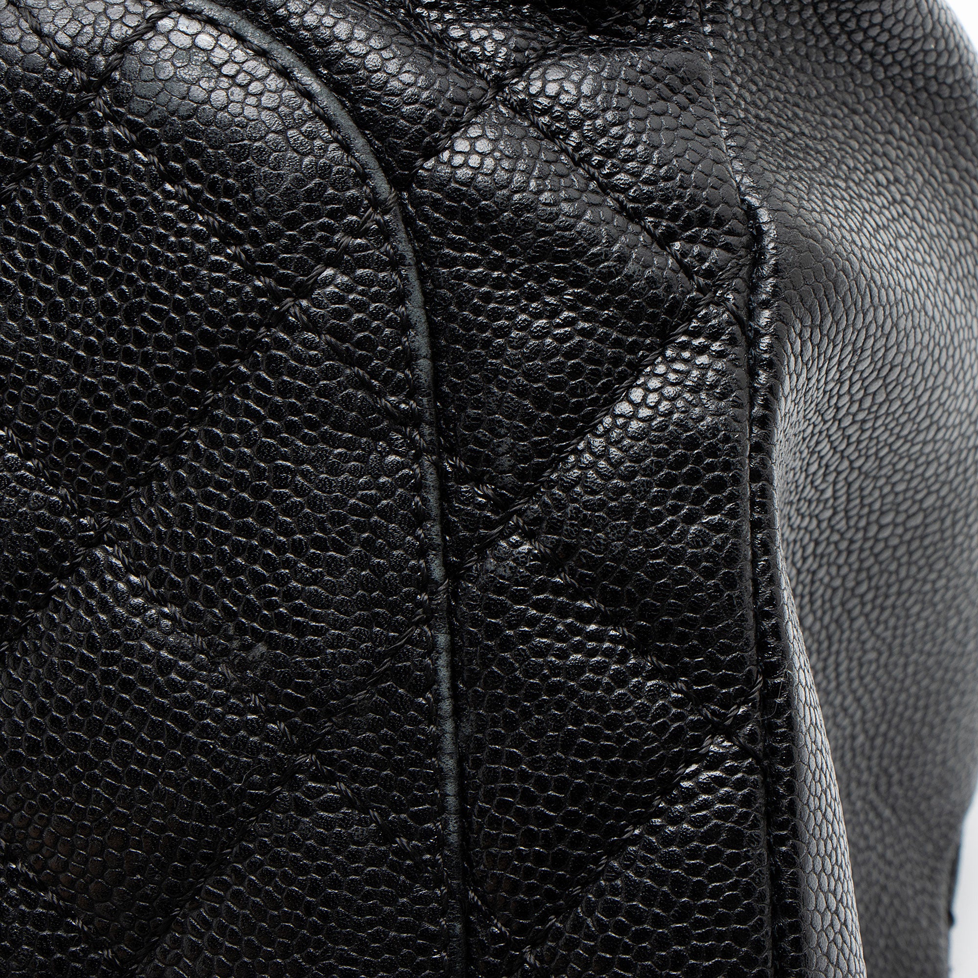 Chanel Caviar Leather Grand Shopping Tote (SHF-7NDD2a)