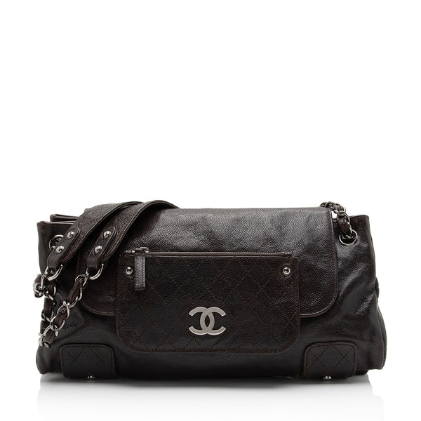 Chanel Caviar Leather Pocket In The City Accordion Flap Bag (SHF-7yhvs –  LuxeDH