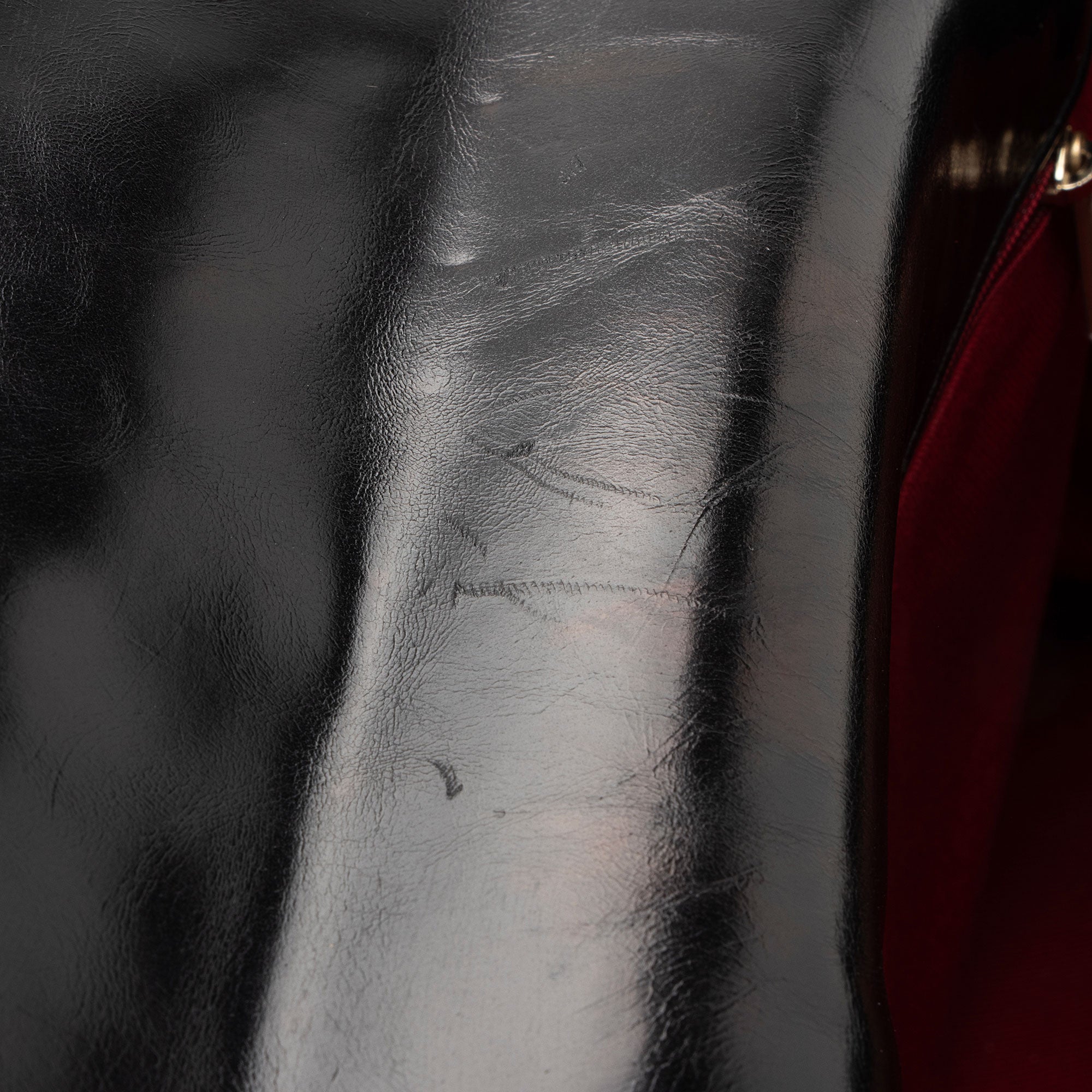 Chanel Chevron Calfskin Coco Top Handle Medium Flap Bag (SHF-ZMgzVP)