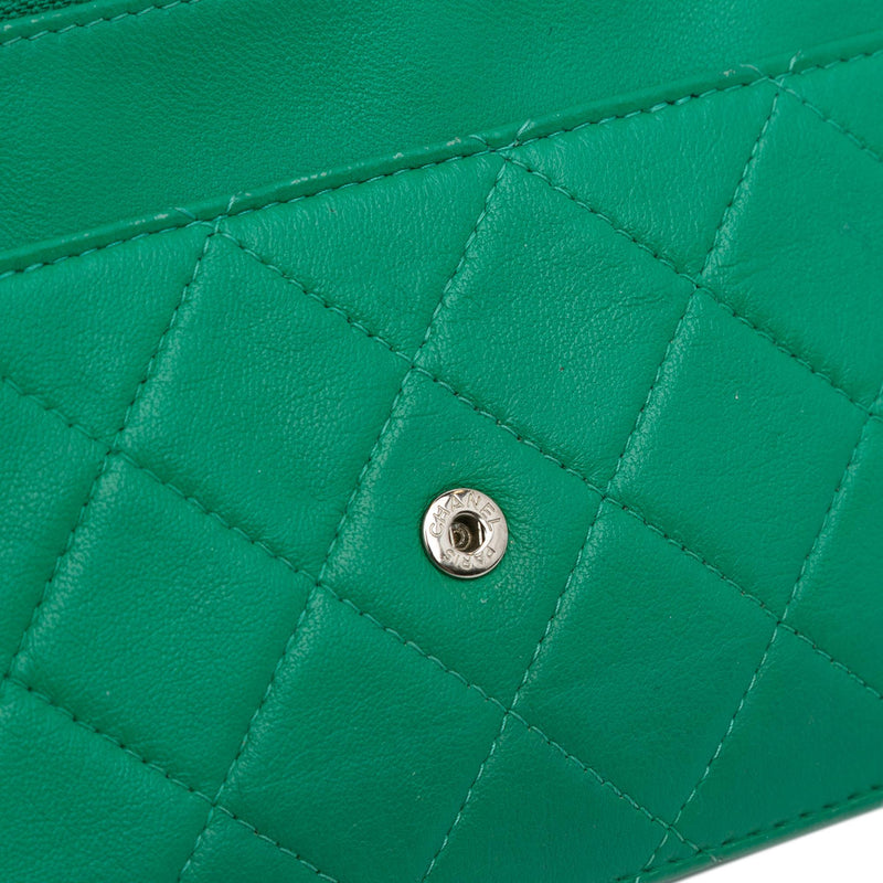 Chanel Classic Lambskin Wallet on Chain (SHG-KwjkVE)