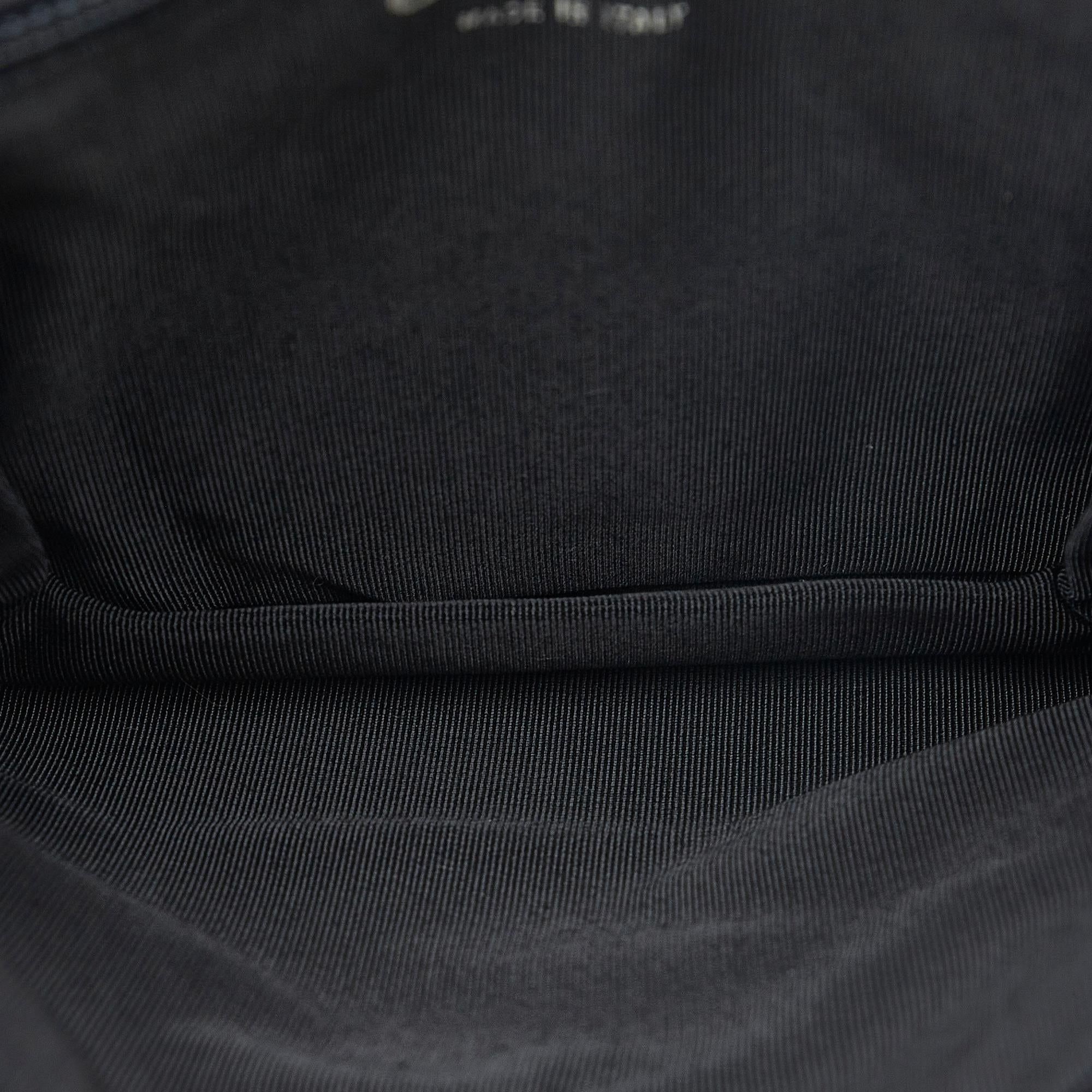 Chanel Coco Mark Leather Crossbody (SHG-jgnkfL)