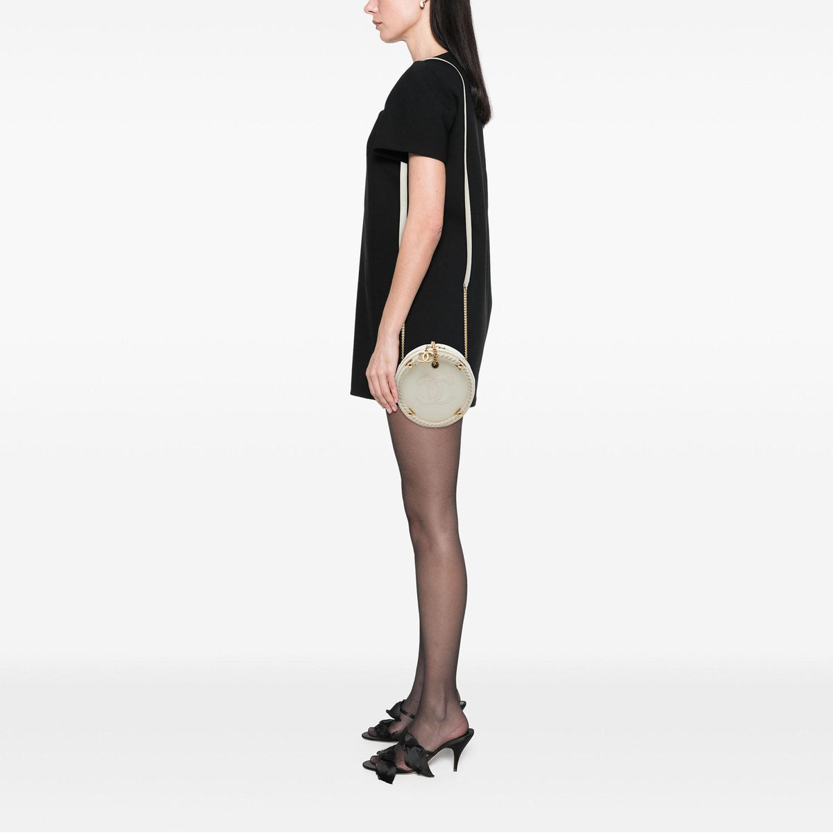 Chanel Crumpled Calfskin En Vogue Round Bag