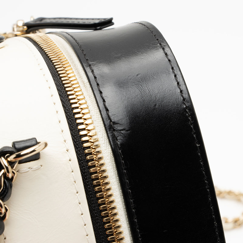 Chanel Crumpled Calfskin Mini Vanity Case Shoulder Bag (SHF-7tQCRo)