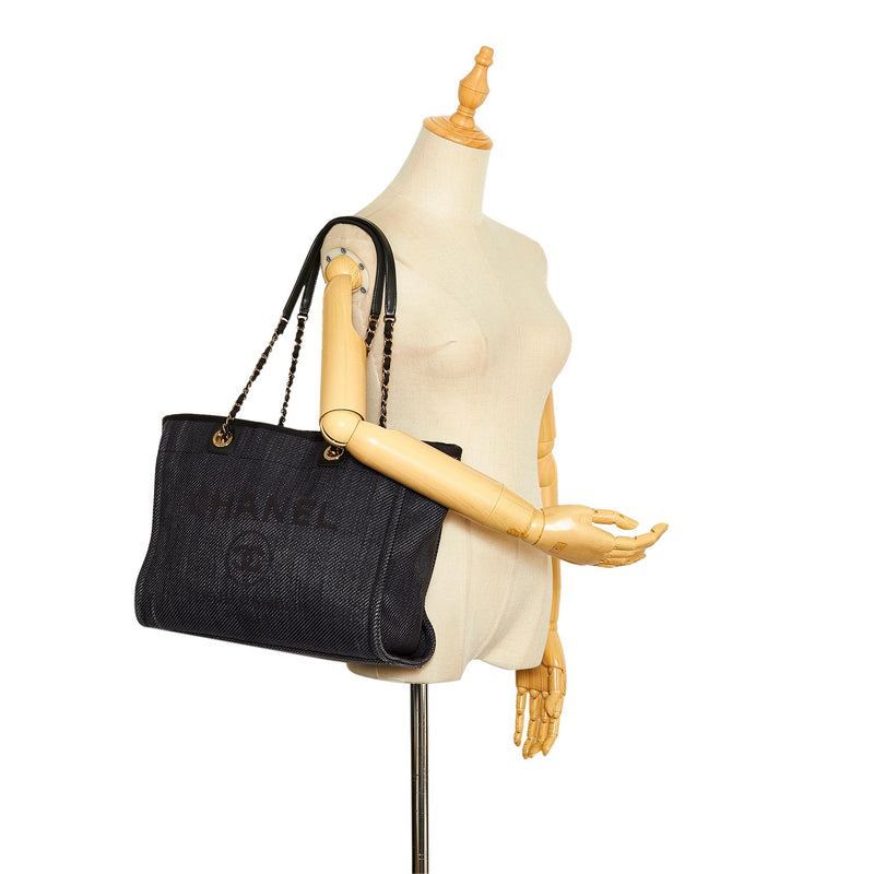 Chanel Deauville Tote Bag (SHG-uI6Txw) – LuxeDH