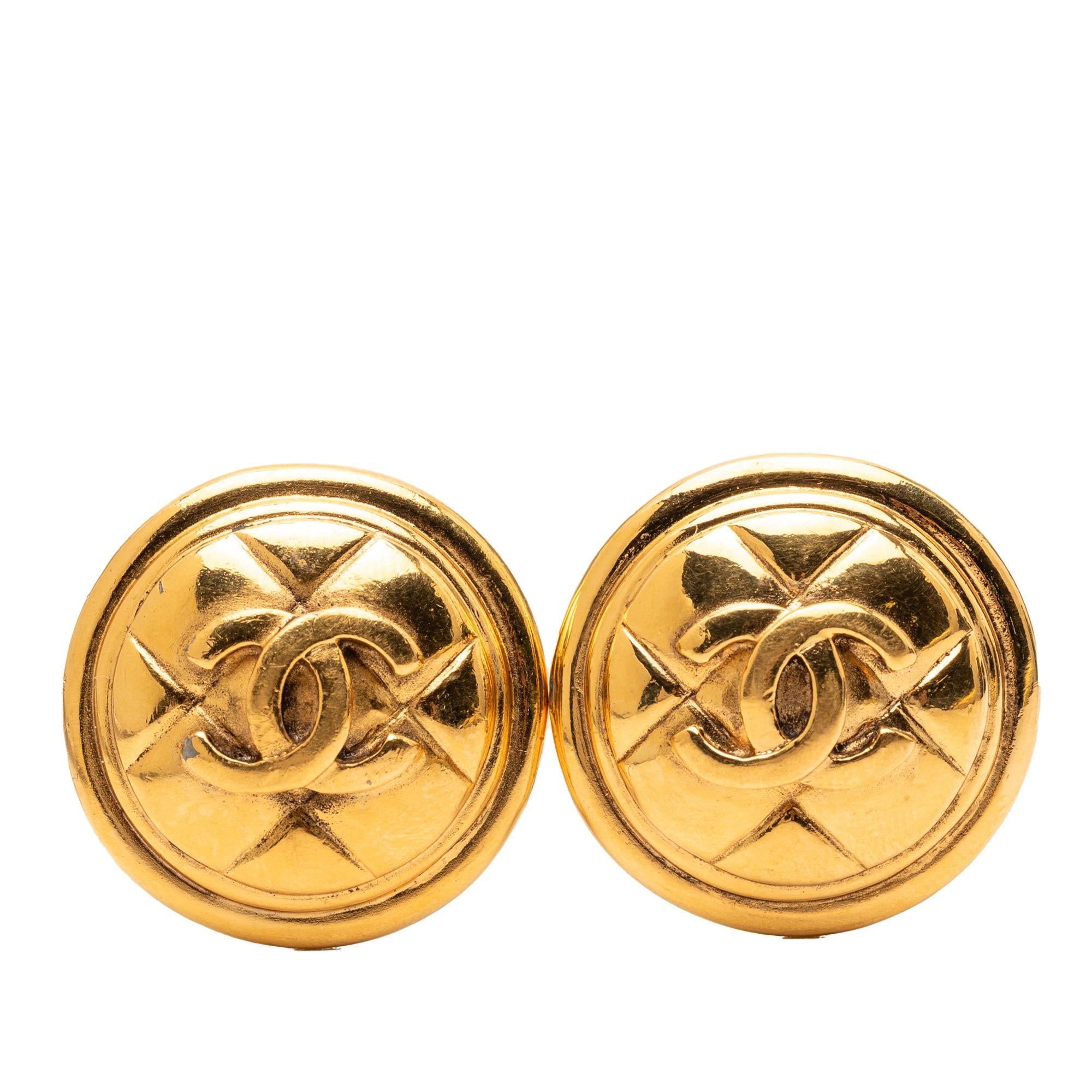 Chanel Gold Plated CC Quilted Round Clip On Earrings