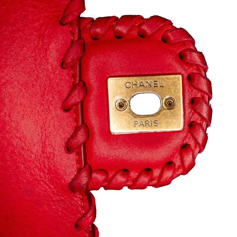 Chanel Happy Stitch Flap Bag (SHG-gc1P9T) – LuxeDH