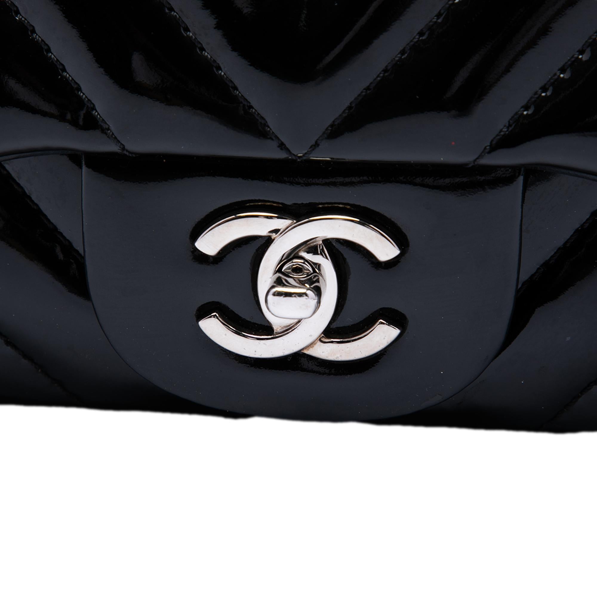 Chanel Jumbo Classic Chevron Patent Single Flap