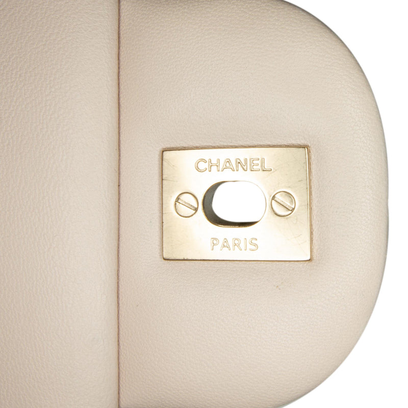 Chanel Jumbo Classic Lambskin Double Flap (SHG-71EeWJ)