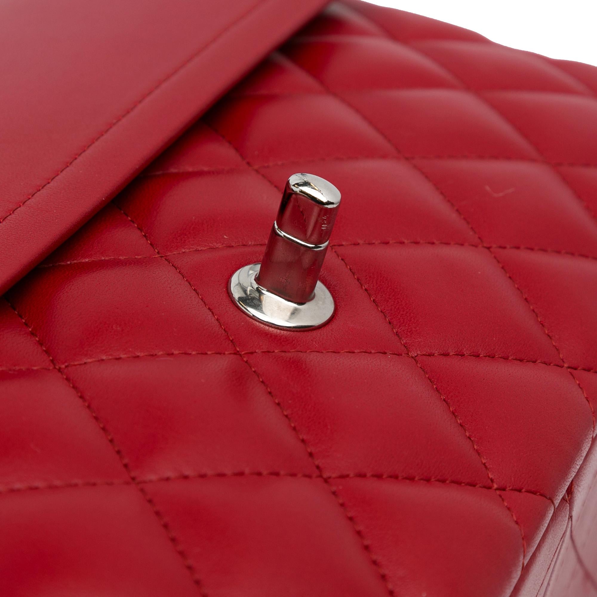 Chanel Jumbo Classic Lambskin Double Flap (SHG-47eMtg)