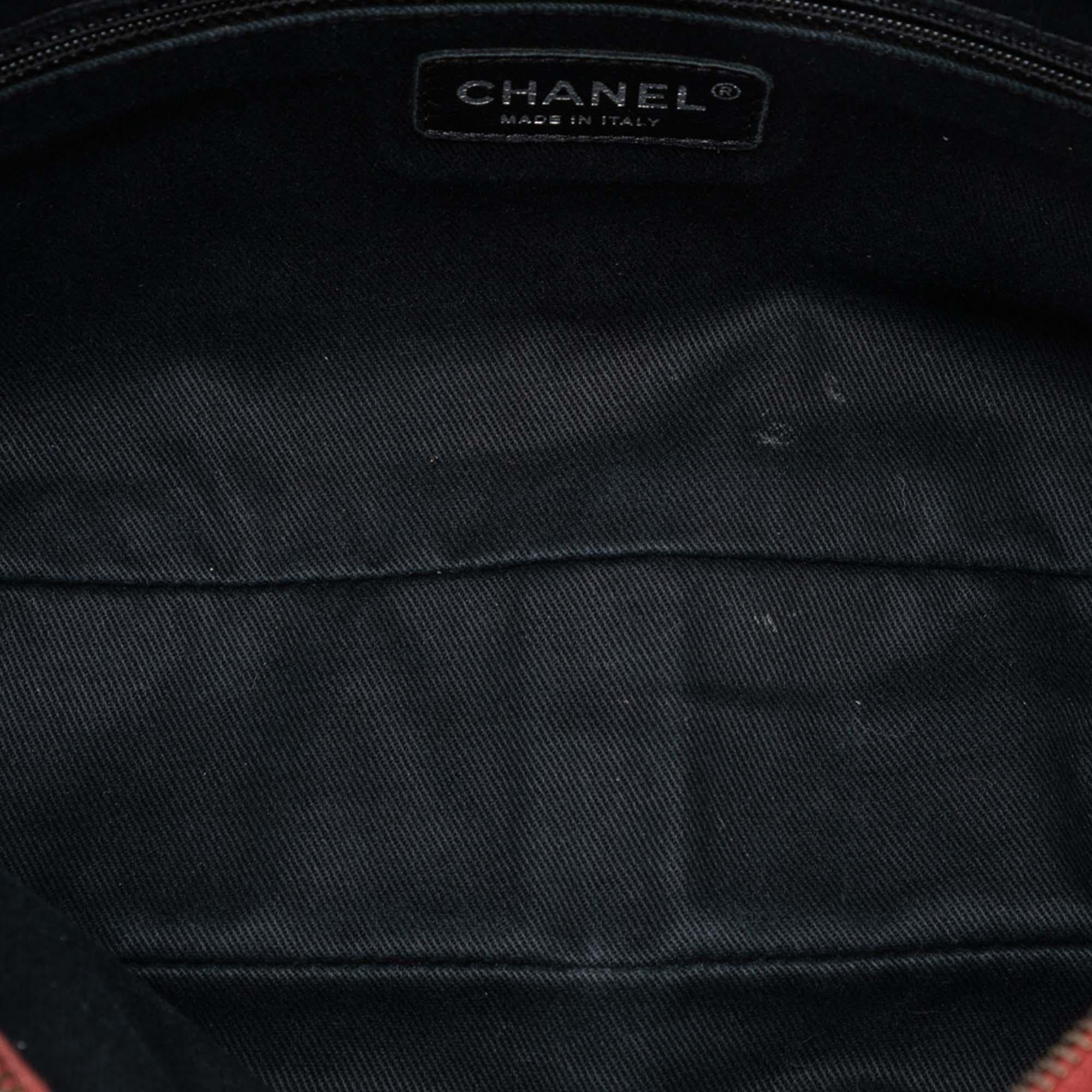Chanel Jumbo Quilted Iridescent Caviar Easy Flap